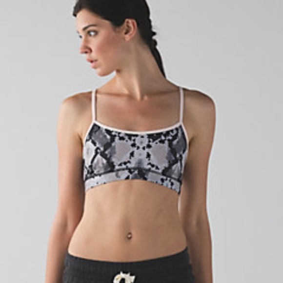 lululemon athletica Tops - Lululemon Snake Print Flow Y Bra Size 6
